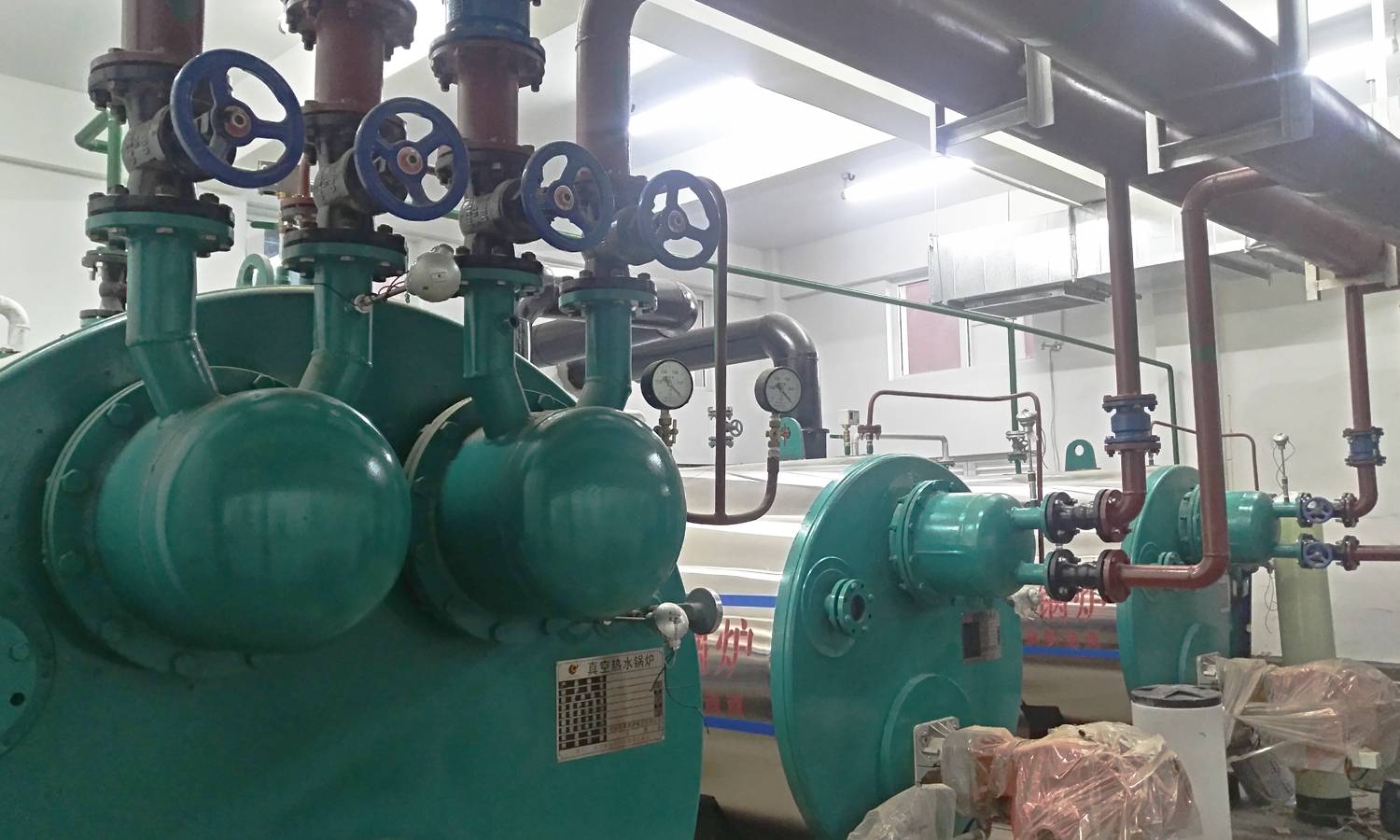 固安市第四中小学燃气真空热水锅炉